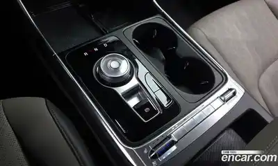 Kia Carnival 2023 2.2 автомат (гидро), миниатюра 9