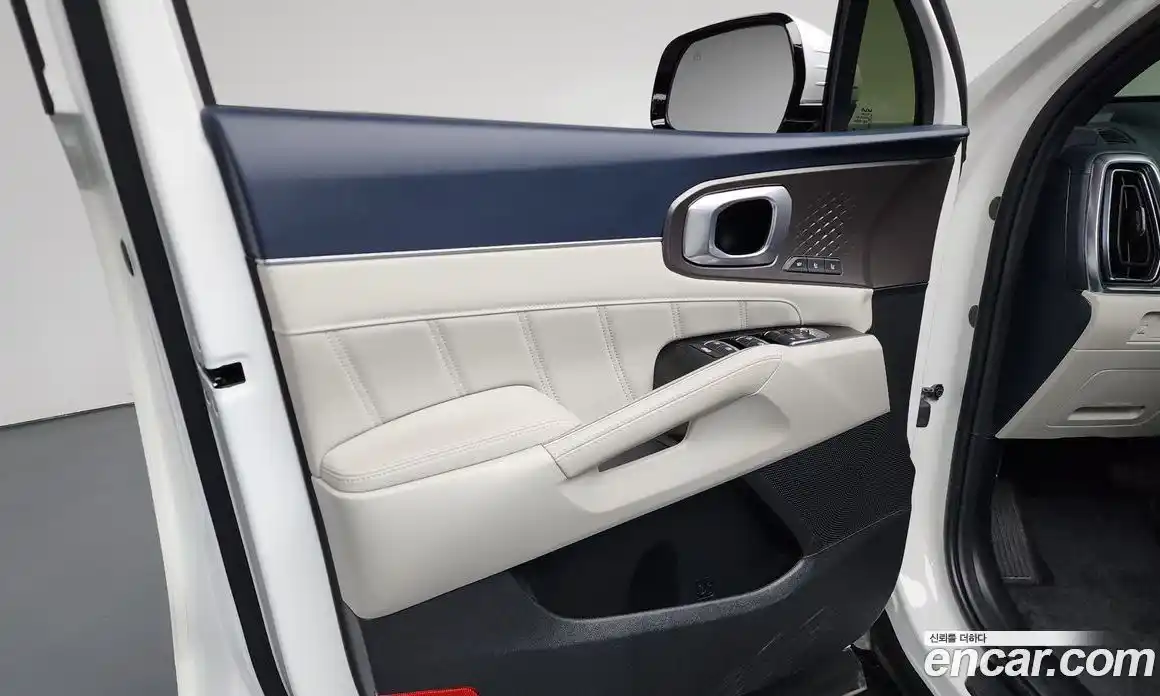 Kia Sorento 2025 1.6 автомат (гидро), фото 13