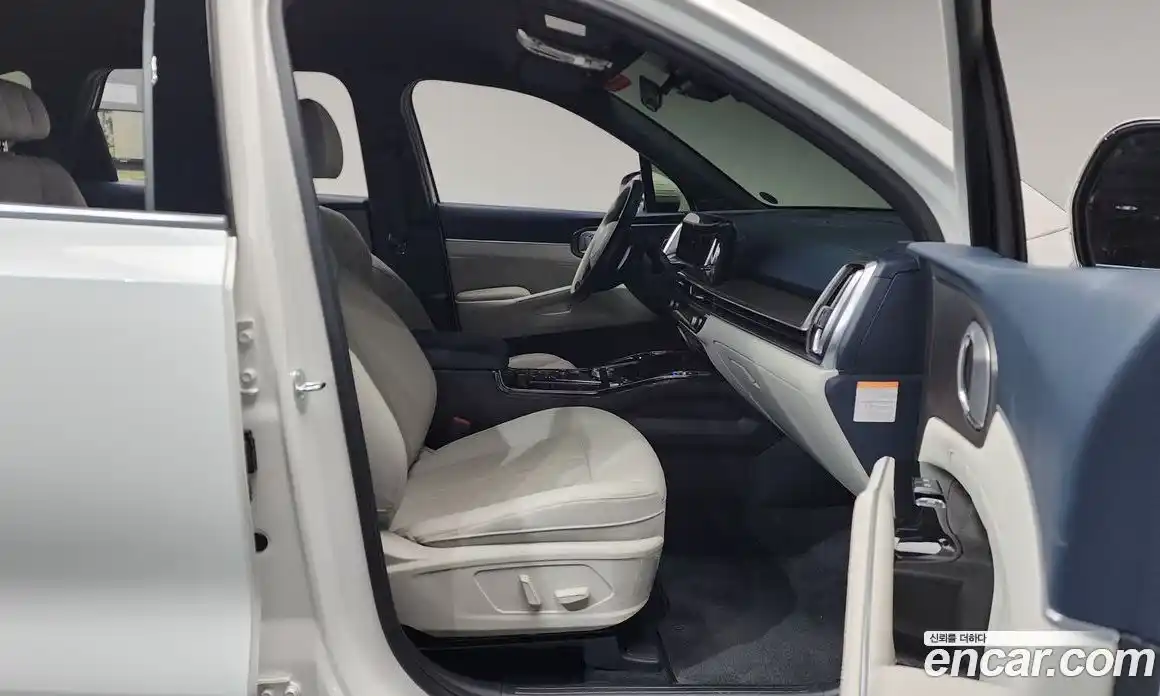 Kia Sorento 2025 1.6 автомат (гидро), фото 16