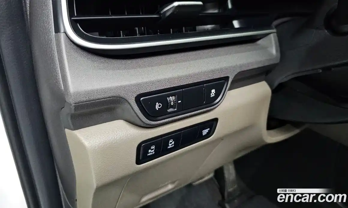 Kia Carnival 2024 2.2 автомат (гидро), фото 25