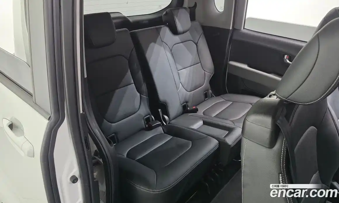 Kia Ray 2023 0.1 автомат (гидро), фото 16