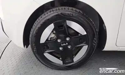 Kia Ray 2023 0.1 автомат (гидро), миниатюра 5