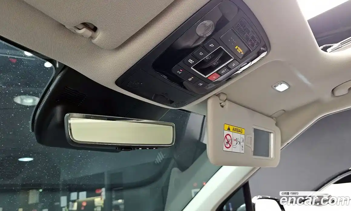 Kia Carnival 2024 1.6 автомат (гидро), фото 29