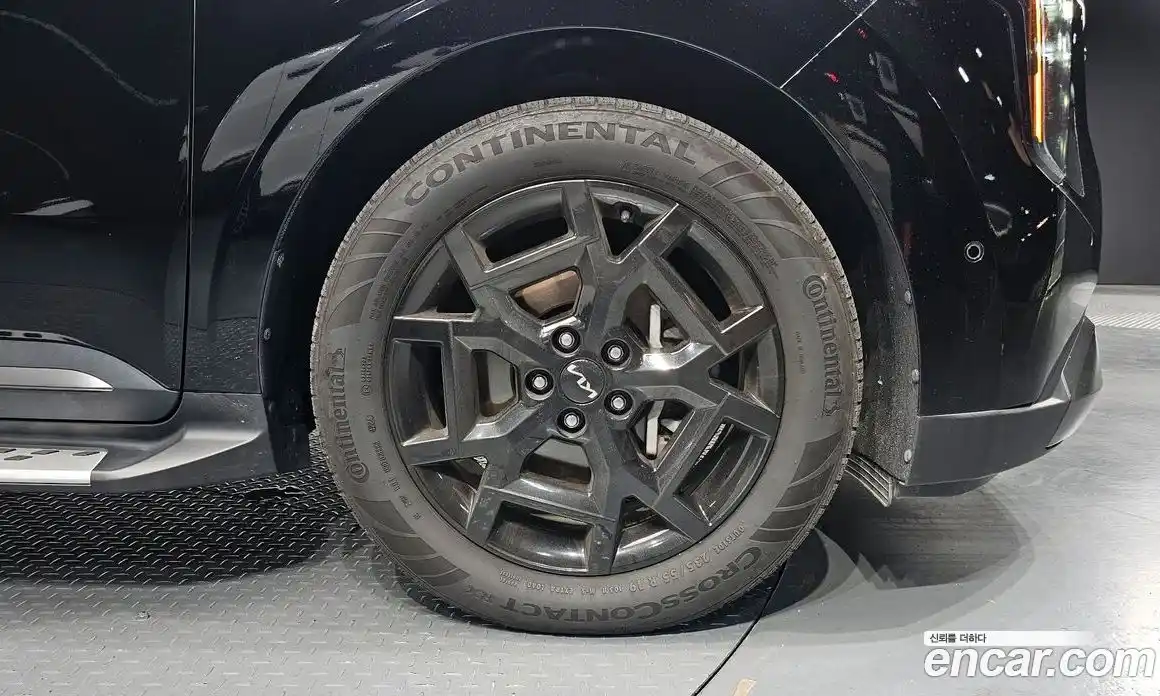 Kia Carnival 2024 1.6 автомат (гидро), фото 7