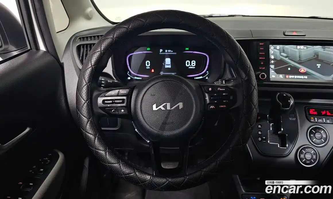 Kia Ray 2023 1.0 автомат (гидро), фото 17