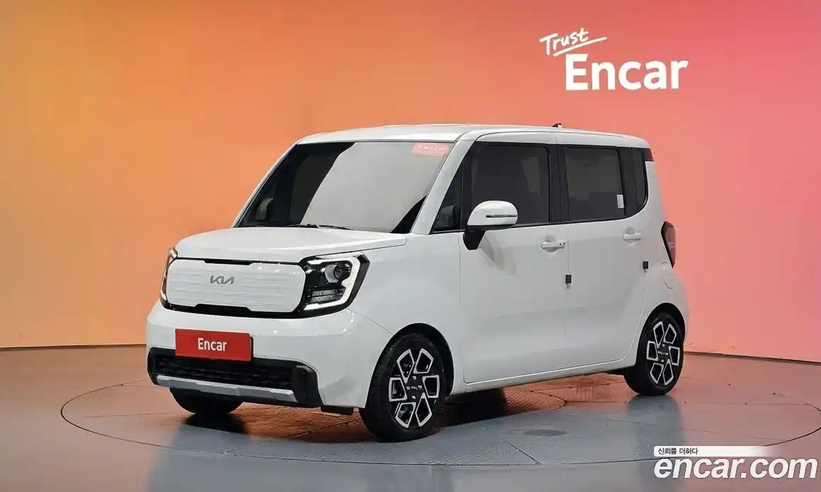 Kia Ray 2023 1.0 автомат (гидро), фото 35
