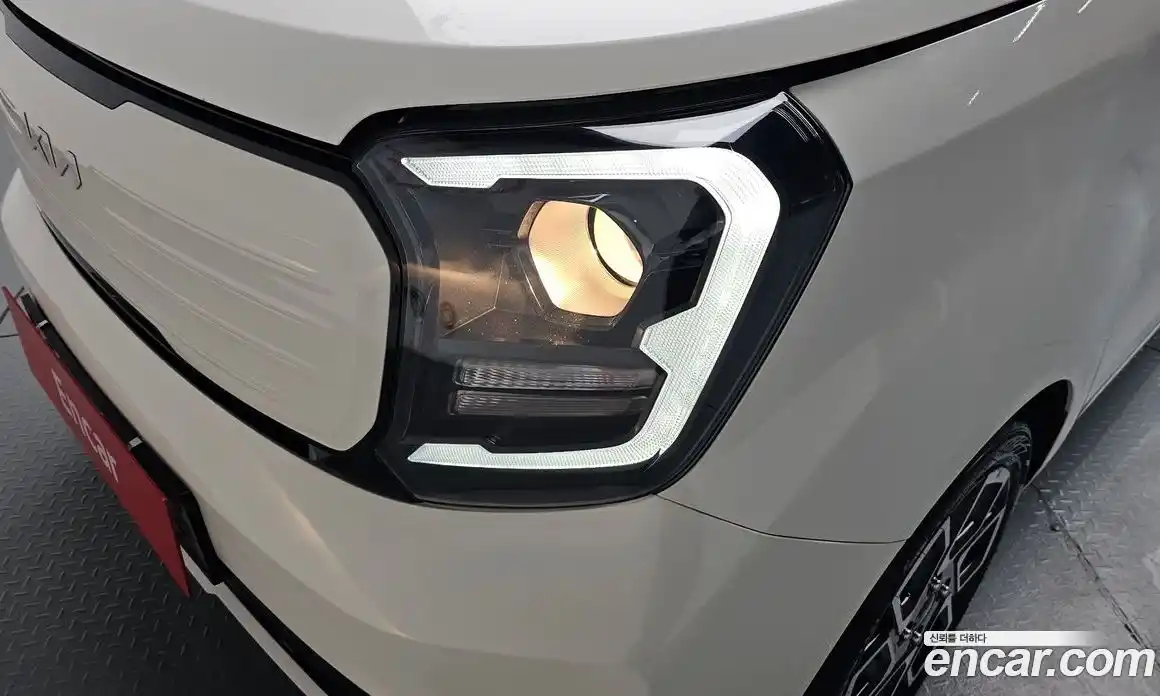 Kia Ray 2023 1.0 автомат (гидро), фото 7