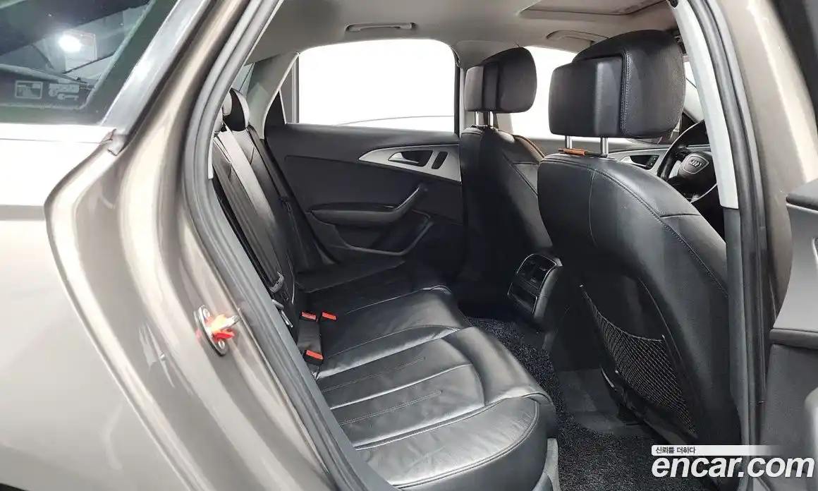 Audi A6 2012 3.0 автомат (гидро), фото 11