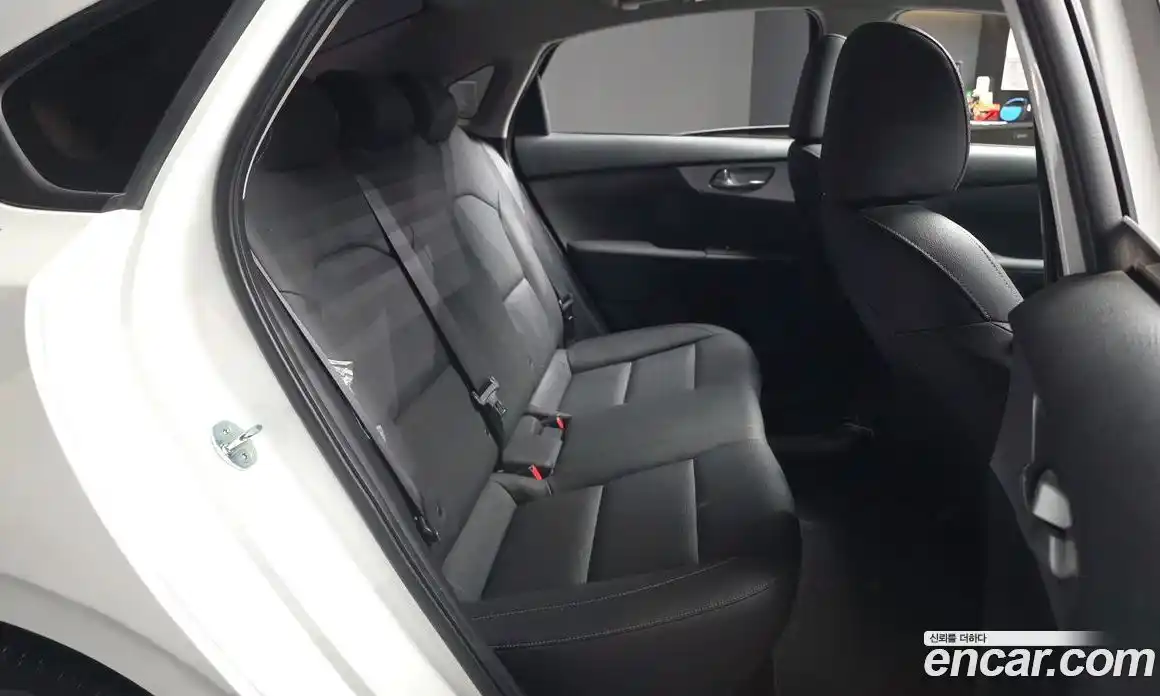 Kia K3 2021 1.6 автомат (гидро), фото 18