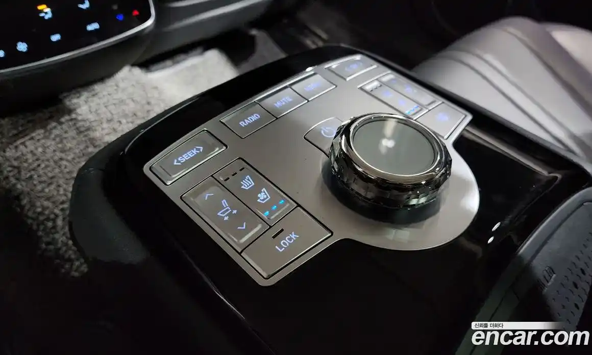 Genesis G80 2025 2.5 автомат (гидро), фото 24