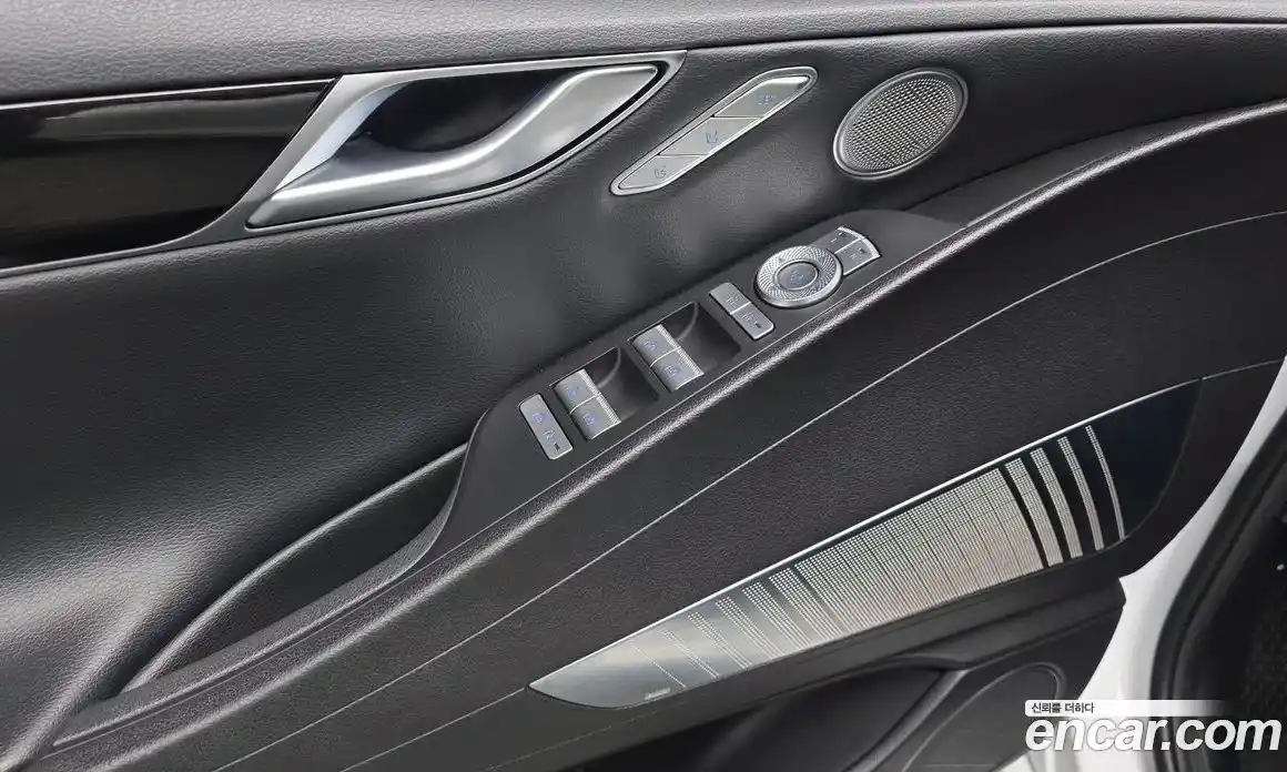Genesis G80 2022 2.5 автомат (гидро), фото 23