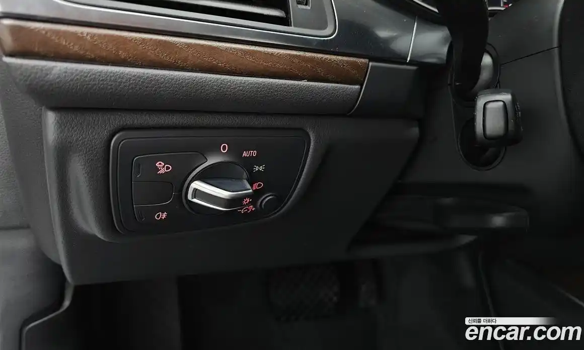 Audi A6 2016 2.0 автомат (гидро), фото 14