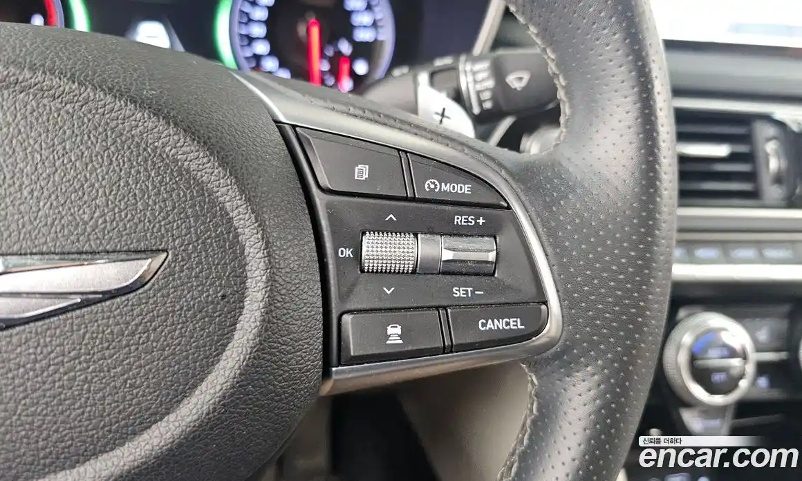 Genesis G70 2019 2.0 автомат (гидро), фото 27