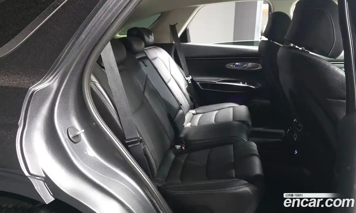 Genesis GV70 2022 2.5 автомат (гидро), фото 18