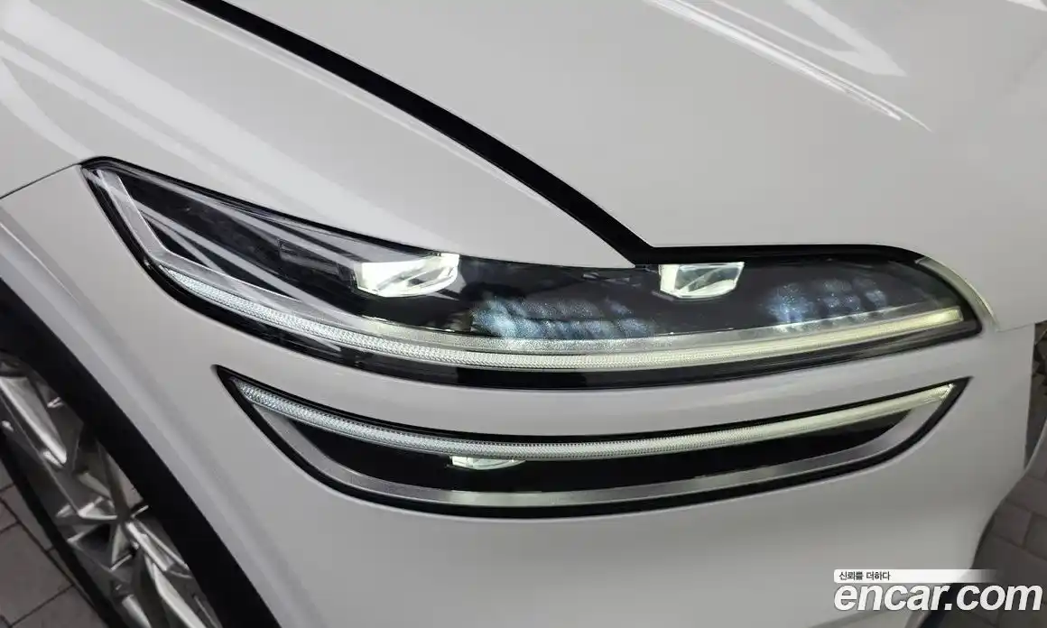 Genesis GV70 2022 2.5 автомат (гидро), фото 8