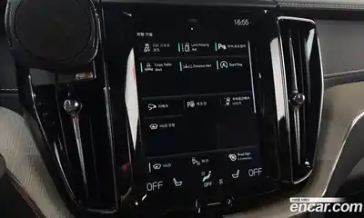 Volvo XC60 2018 2.0 автомат (гидро), миниатюра 11