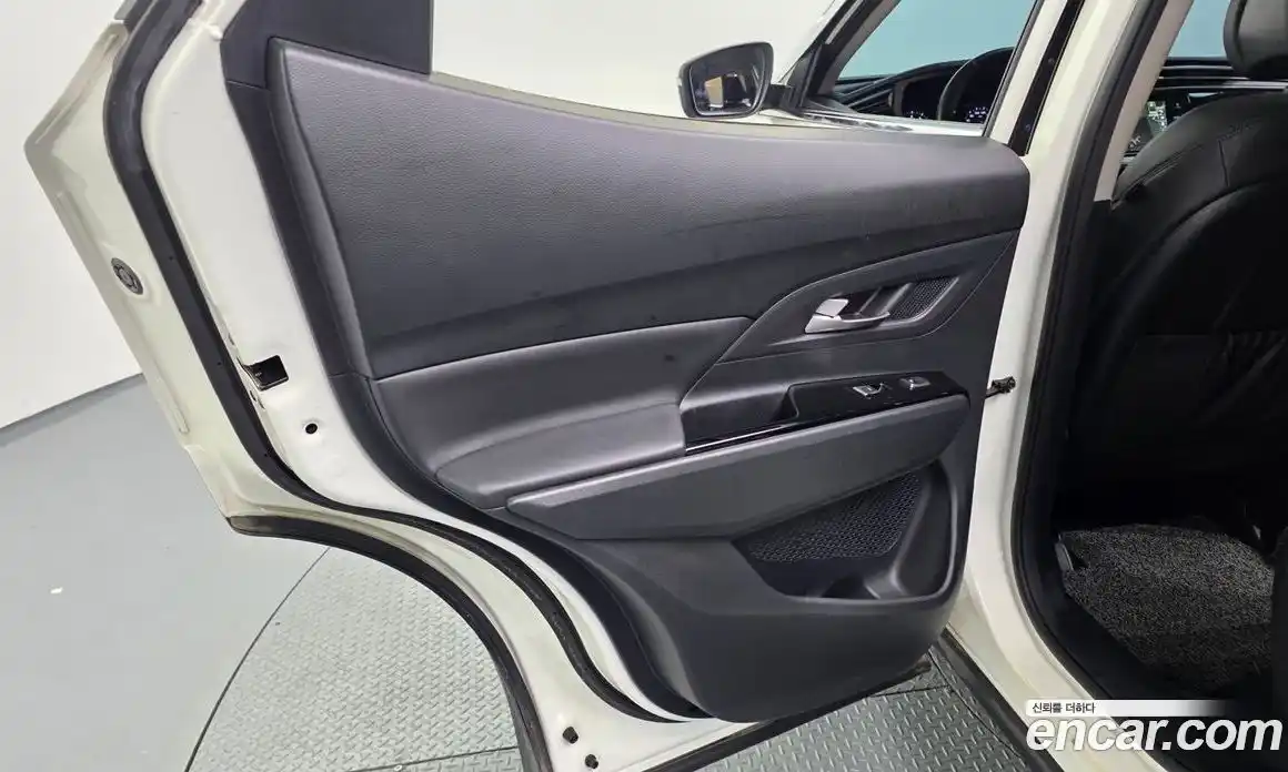 SsangYong Korando 2021 1.5 автомат (гидро), фото 15