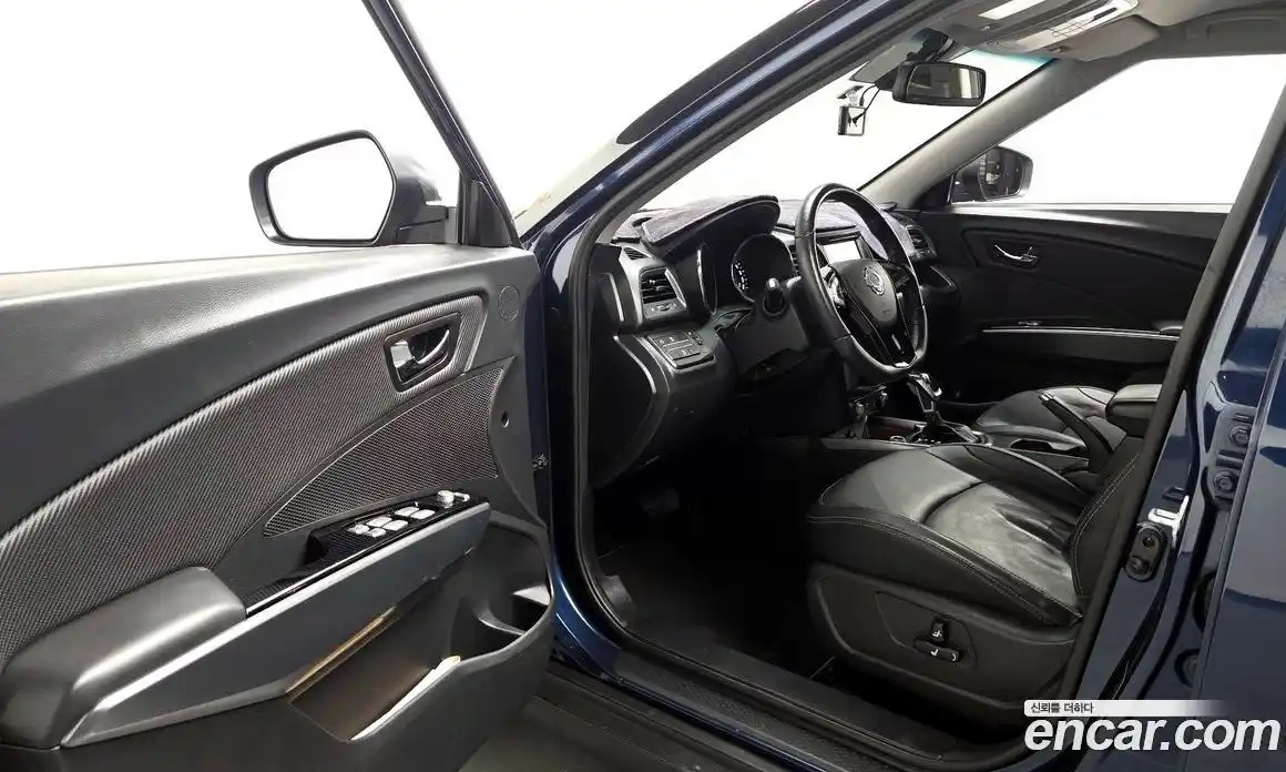 SsangYong TIBOLI 2018 1.6 автомат (гидро), фото 13