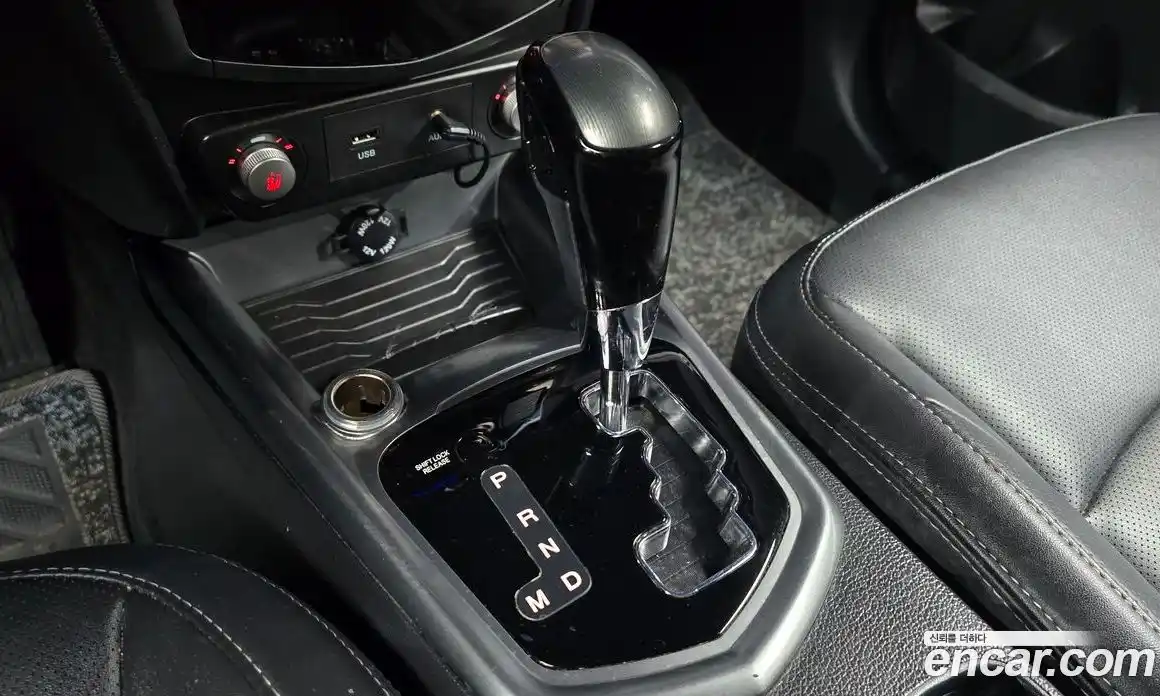 SsangYong TIBOLI 2018 1.6 автомат (гидро), фото 12