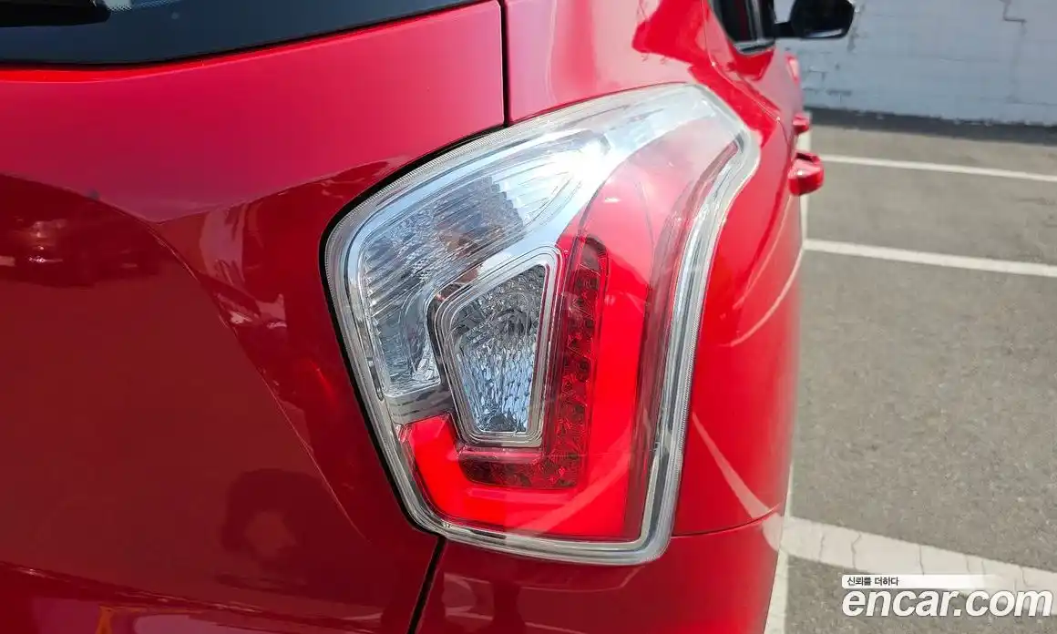 SsangYong TIBOLI 2017 1.6 автомат (гидро), фото 9