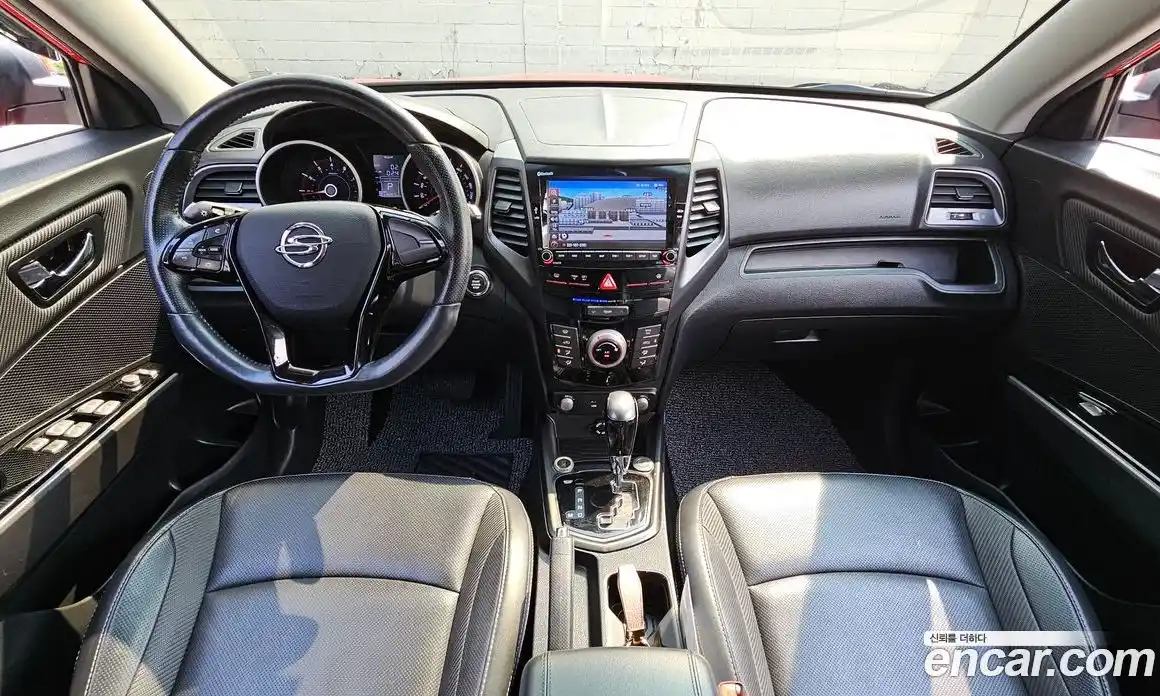 SsangYong TIBOLI 2017 1.6 автомат (гидро), фото 10