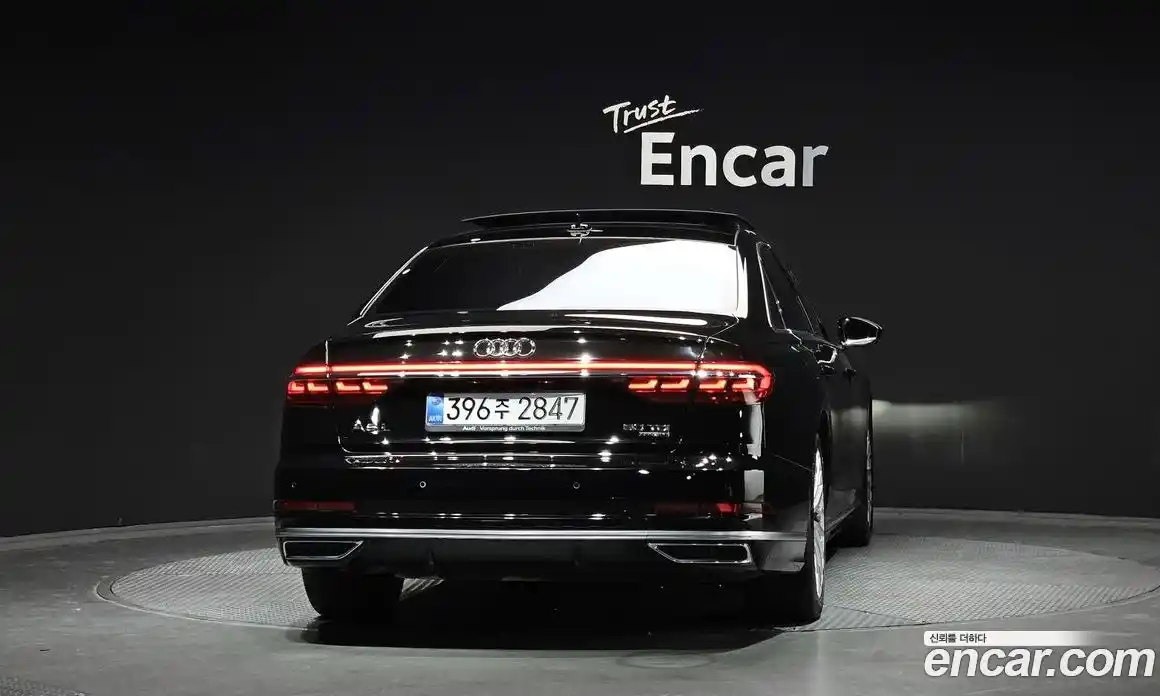 Audi A8 2020 3.0 автомат (гидро), фото 4