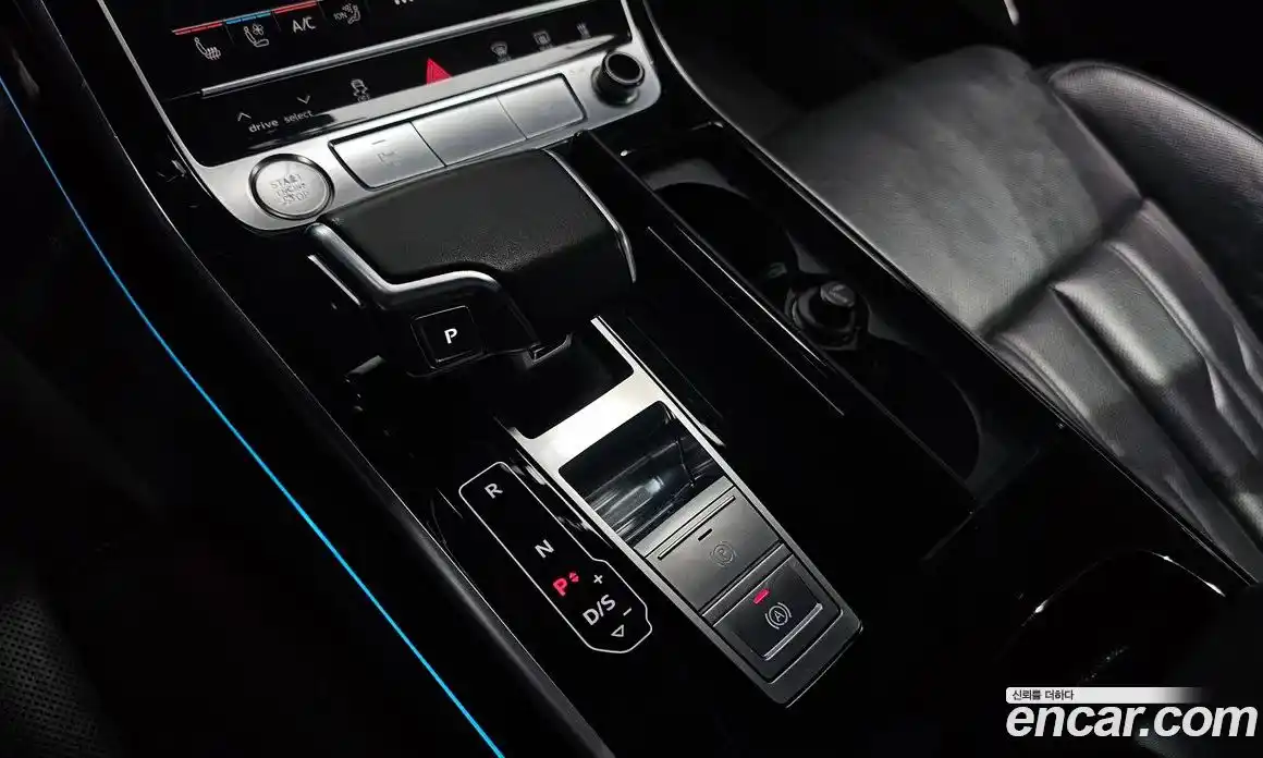 Audi A8 2020 3.0 автомат (гидро), фото 9