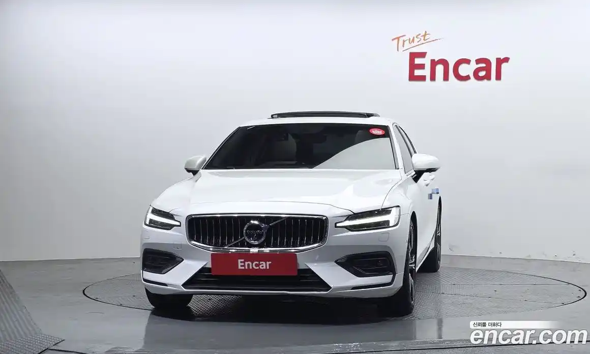 Volvo S60 2020 2.0 автомат (гидро), фото 3