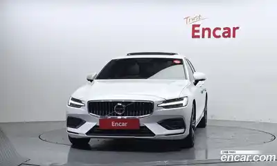 Volvo S60 2020 2.0 автомат (гидро), миниатюра 3