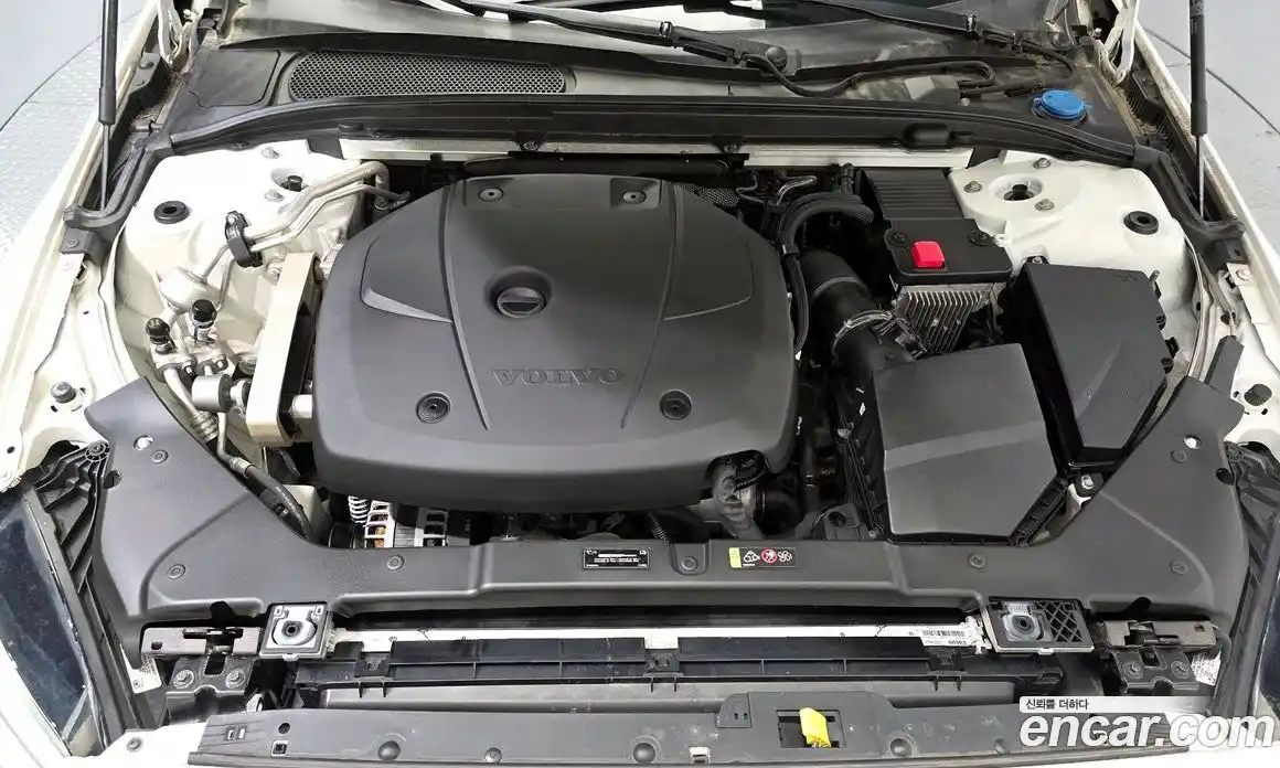 Volvo S60 2020 2.0 автомат (гидро), фото 6