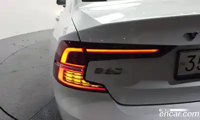 Volvo S60 2020 2.0 автомат (гидро), миниатюра 9
