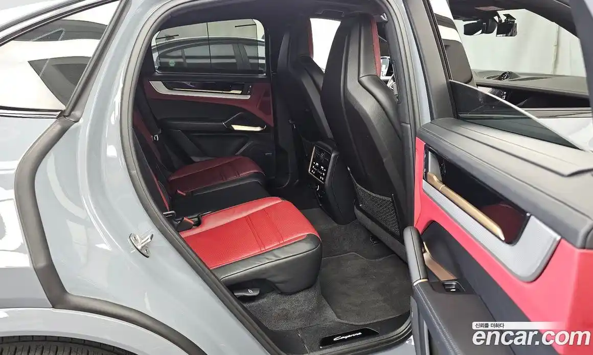 Porsche Cayenne 2023 3.0 автомат (гидро), фото 18