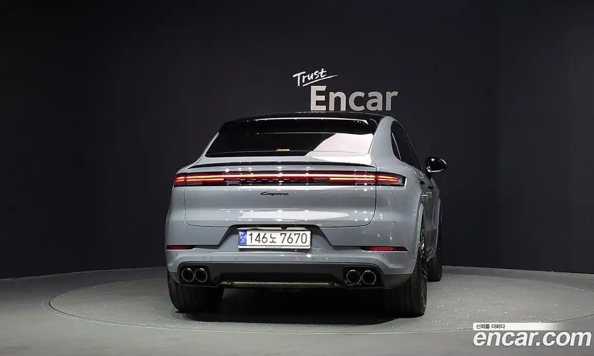 Porsche Cayenne 2023 3.0 автомат (гидро), фото 4
