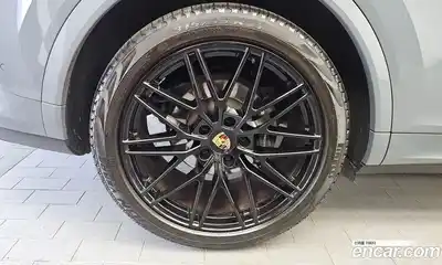Porsche Cayenne 2023 3.0 автомат (гидро), миниатюра 5