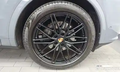 Porsche Cayenne 2023 3.0 автомат (гидро), миниатюра 7