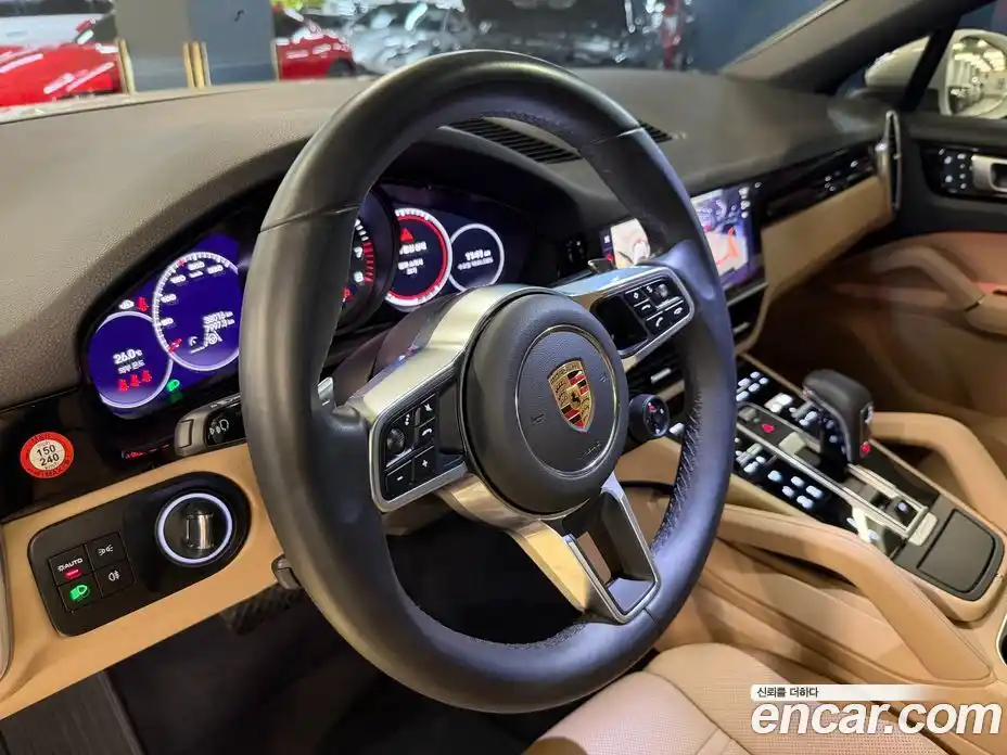 Porsche Cayenne 2023 3.0 автомат (гидро), фото 9