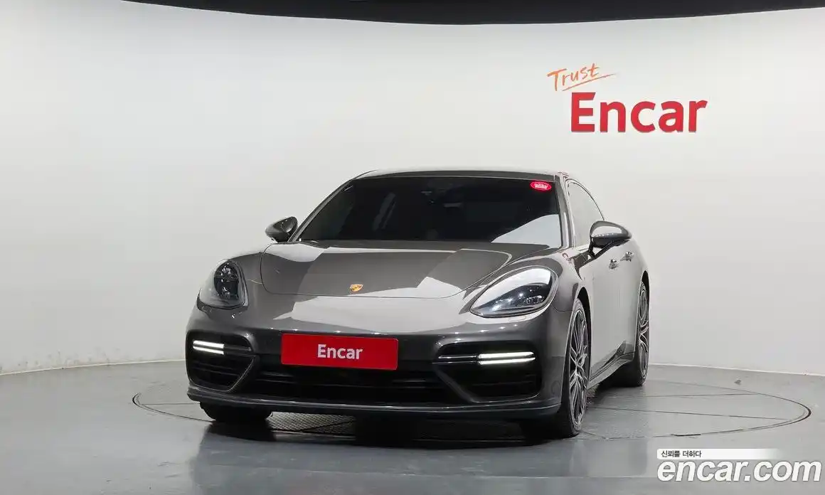 Porsche Panamera 2017 4.0 автомат (гидро), фото 3