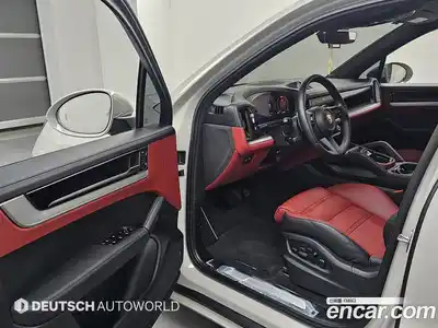 Porsche Cayenne 2024 3.0 автомат (гидро), миниатюра 11