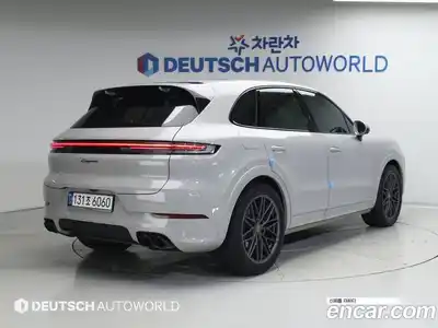 Porsche Cayenne 2024 3.0 автомат (гидро), миниатюра 2