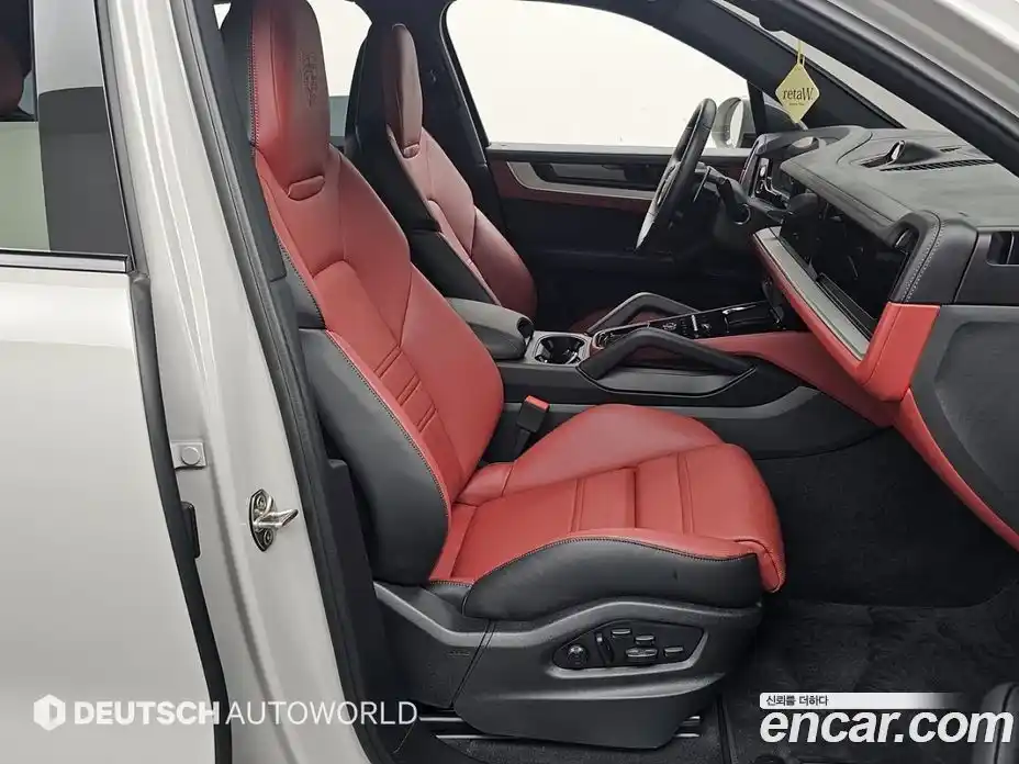 Porsche Cayenne 2024 3.0 автомат (гидро), фото 10