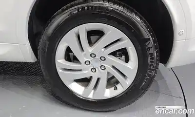 Land Rover Discovery Sport 2025 2.0 автомат (гидро), миниатюра 7