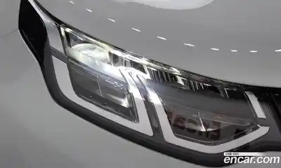 Land Rover Discovery Sport 2025 2.0 автомат (гидро), миниатюра 8