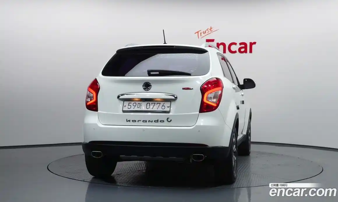 SsangYong Korando 2015 2.2 автомат (гидро), фото 4