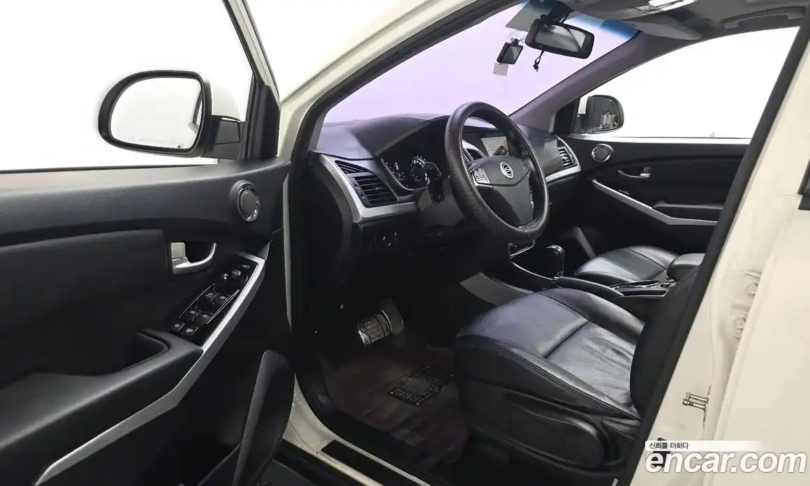 SsangYong Korando 2015 2.2 автомат (гидро), фото 10
