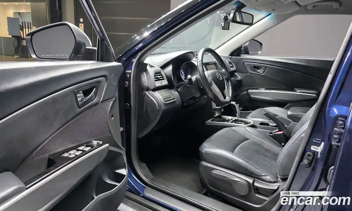 SsangYong TIBOLI 2015 1.6 автомат (гидро), фото 13