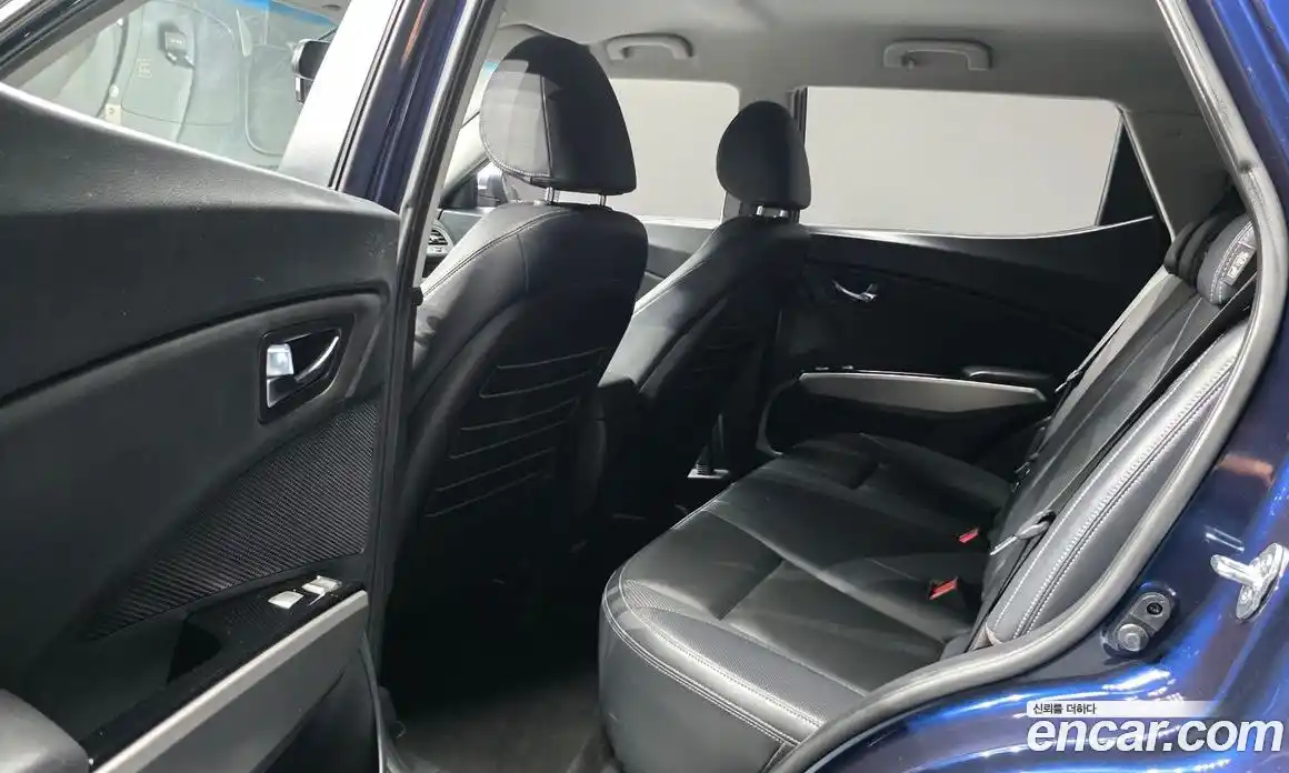 SsangYong TIBOLI 2015 1.6 автомат (гидро), фото 18