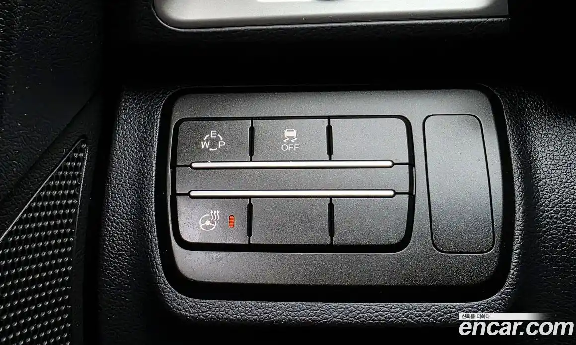 SsangYong TIBOLI 2015 1.6 автомат (гидро), фото 21