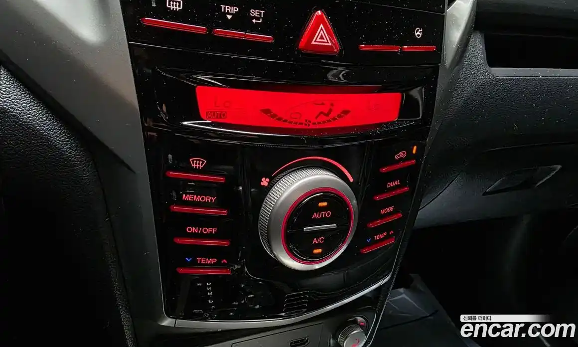 SsangYong TIBOLI 2015 1.6 автомат (гидро), фото 23