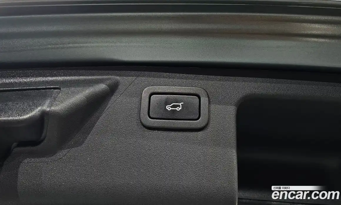 Land Rover Discovery Sport 2018 2.0 автомат (гидро), фото 20