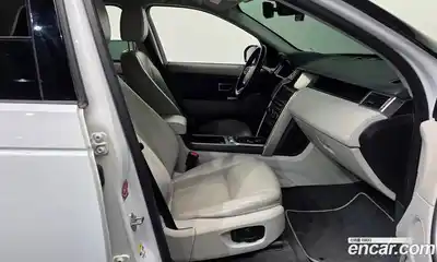 Land Rover Discovery Sport 2017 2.0 автомат (гидро), миниатюра 11